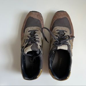 New balance sneakers size 8